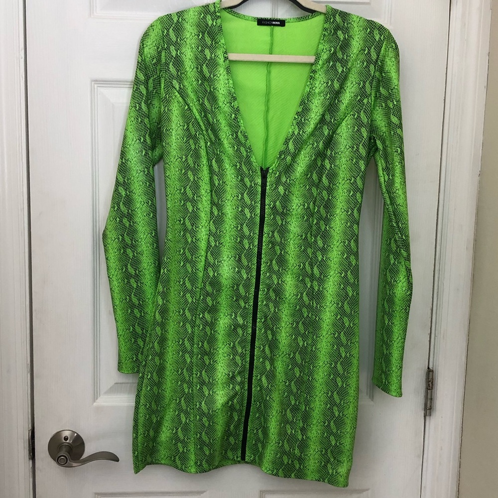 Fashion nova dress